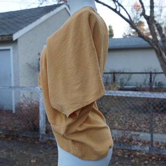 mustard tie up deep v crop top - Picture 4 of 7